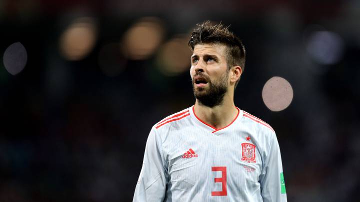 Piqué en el partido con España