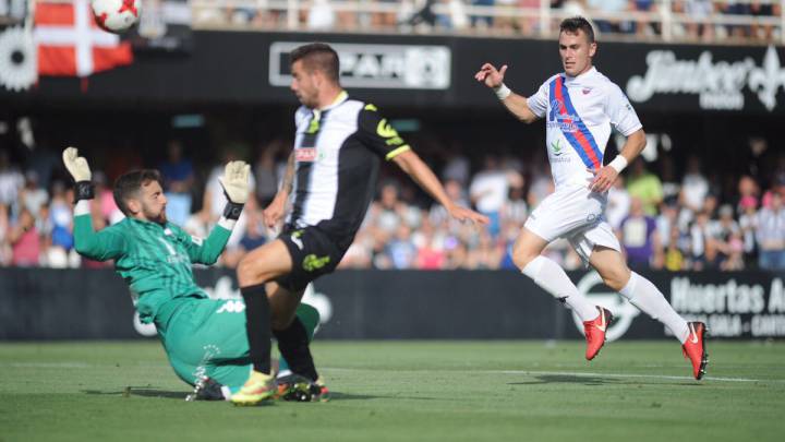 Cartagena - Extremadura: goles, resumen y resultado - AS.com