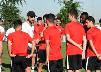 Lenglet, uno más en el primer entrenamiento del Sevilla
