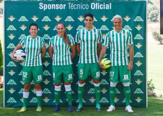 Sesión en Jerez y debut de la primera equipación del Betis