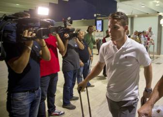 El Atlético ralentiza la salida de Gameiro a la espera de sustituto