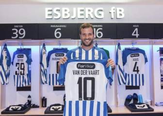Van der Vaart joins promoted Danish side Esbjerg