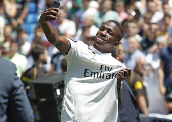 Nine out of ten fans want new signings for Real Madrid