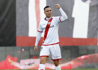 Rayo return for Raúl de Tomás