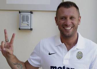 After signing Borriello, UD Ibiza want to sign Cassano