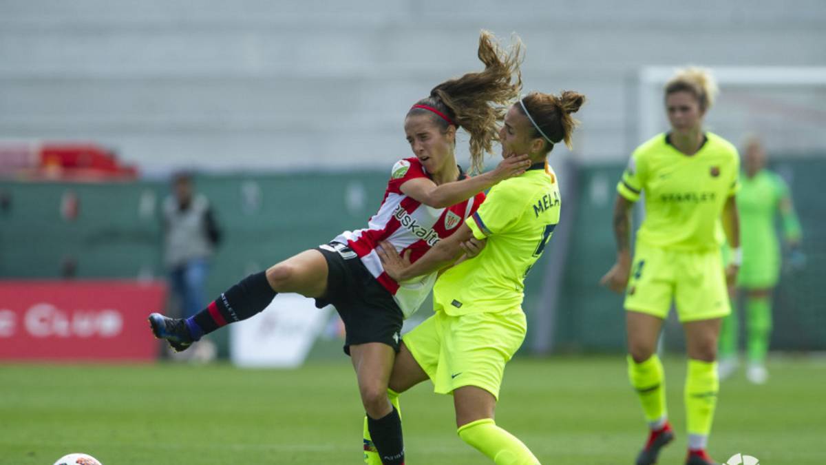 Maite Oroz en el partido ante el Barcelona de la primera jornada.