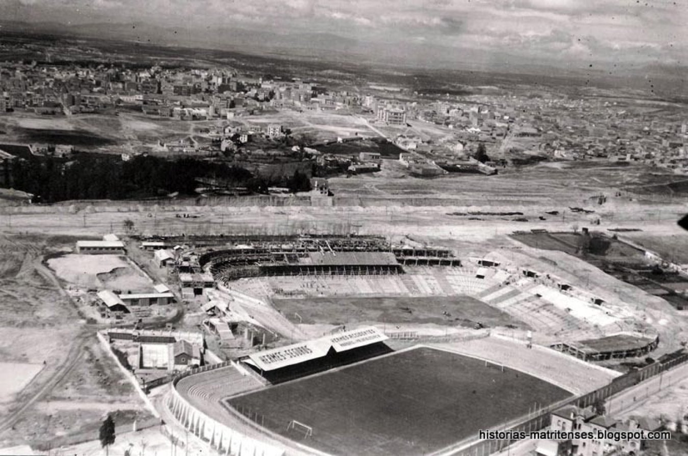 Las obras del nuevo estadio se llevaron a cabo en los terrenos de Villa Ulpiana y sobre una de las partes del antiguo estadio Chamartín. Para afrontar el coste de las obras se emitieron obligaciones hipotecarias que se agotaron en tan sólo un día.