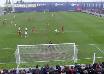 Rayo y Depor estrenan el Cerro sin goles, pero muchas ocasiones