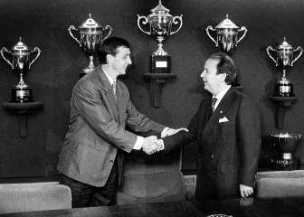 Adiós de Núñez, un presidente histórico: grandes fichajes, La Masía, Cruyff...