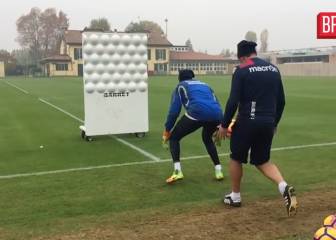 Who'd be a goalkeeper? Bologna's impressive training