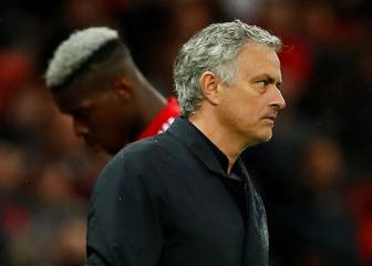 Mourinho sacked after four players threatened mutiny