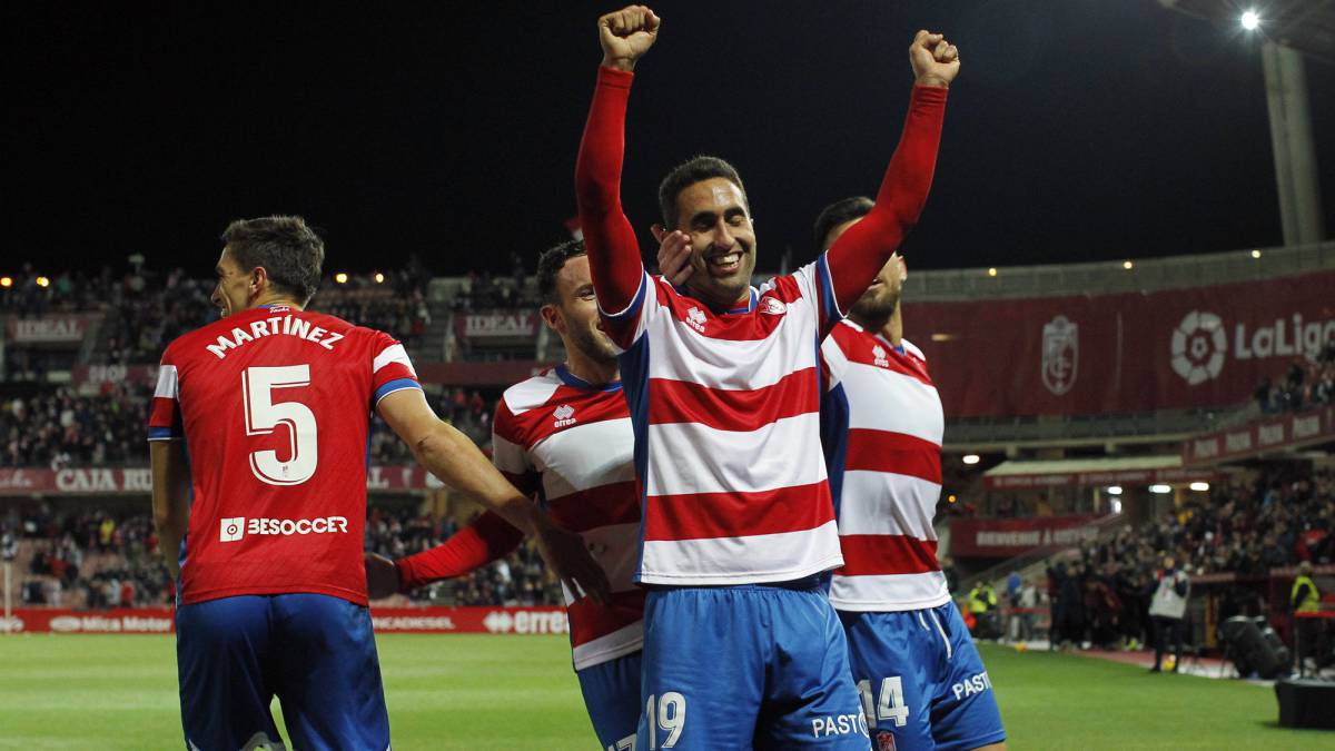 Grana da y Málaga se destacan en lo alto mientras el Reus parece que no volverá a competir. Grana da y Málaga se destacan en lo alto mientras el Reus parece que no volverá a competir.