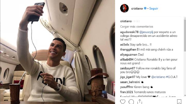 Sala: Cristiano Ronaldo criticised for timing of plane selfie