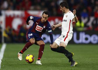 El Sevilla empate con uno menos ante un Eibar que iba 0-2 en el 87'