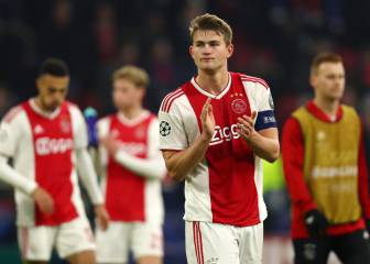 Juve director in Amsterdam to sign Ajax star Matthijs de Ligt