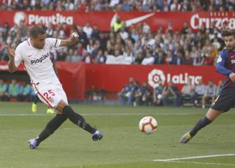 La lluvia de lesiones en Nervión continúa con Mercado y Wöber