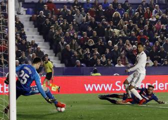 El freno de mano de Casemiro: Solari le está exprimiendo...