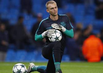 Barcelona identify Cillessen replacement