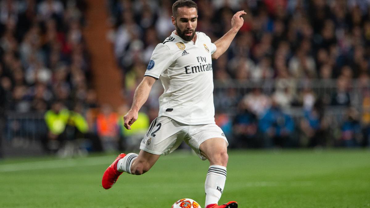 Carvajal, un mes fuera del equipo.