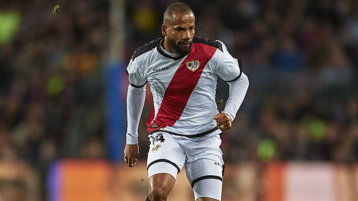 Rayo Vallecano Bebe Es La Alternativa A Trejo O Embarba En El Once De Michel As Com