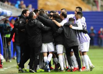 El VAR y Guardiola dan vida al Valladolid en el descuento