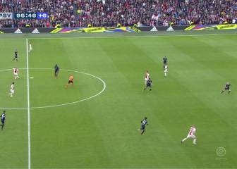 La gran conexión que generó el Ajax en este golazo ante el PSV