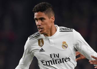 PSG keen to sign Varane