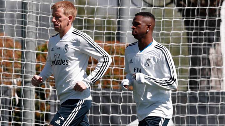 Vinicius takes a massive step towards recovery