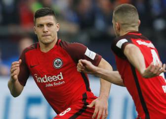 Barça's Jovic option slipping away as father reveals plans
