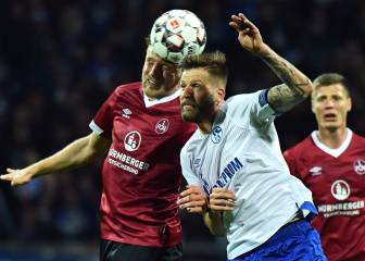 Un postrero gol de Nastasic acerca al Schalke a la salvación