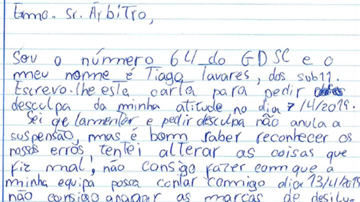 Emotiva carta de un alevín a un árbitro tras ser expulsado