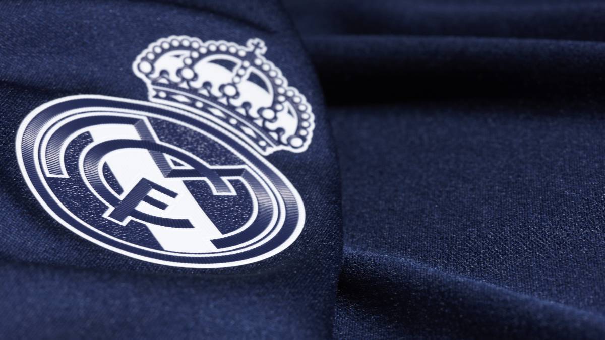 Primeras pistas de la segunda camiseta 2019/20 del Real Madrid - AS.com