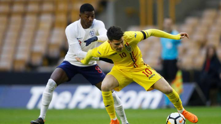 Ianis Hagi Sevilla Tracking The Romanian Xavi As Com