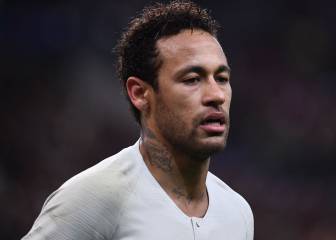 Neymar could get up to eight game ban for punching fan