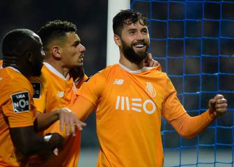 Felipe, un portento físico exento de lesiones en el Oporto