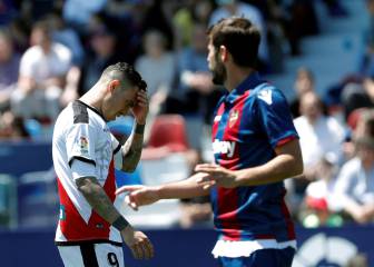 El Levante deja al Rayo prácticamente sentenciado