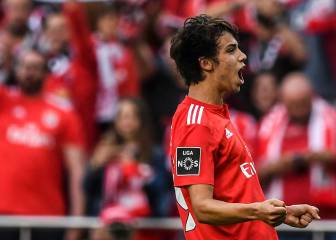 Atleti scout Joao Félix in Benfica title winning game