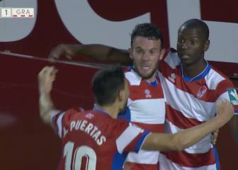 Ramos deja al Granada a un paso de Primera y enfría al Alba