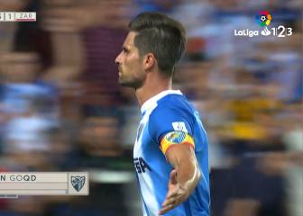 El Málaga remonta y se instala en la cuarta plaza