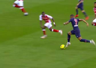 Mbappé y otra muestra de su potencia física con el PSG