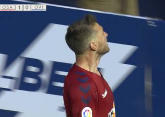 Osasuna despide un curso dorado derrotando al Oviedo
