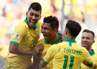 Brasil vuelve al 'jogo bonito' y golea a Perú para ir a cuartos
