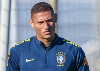 Richarlison es apartado de la selección por una parotiditis