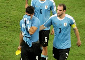 Perú echa a Uruguay en los penaltis y se mete en semifinales