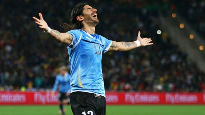 Uruguay vs Argentina LIVE: “Treat him like Diego” - Former Uruguay striker explains how to stop Lionel Messi gives advice on how to stop Lionel Messi