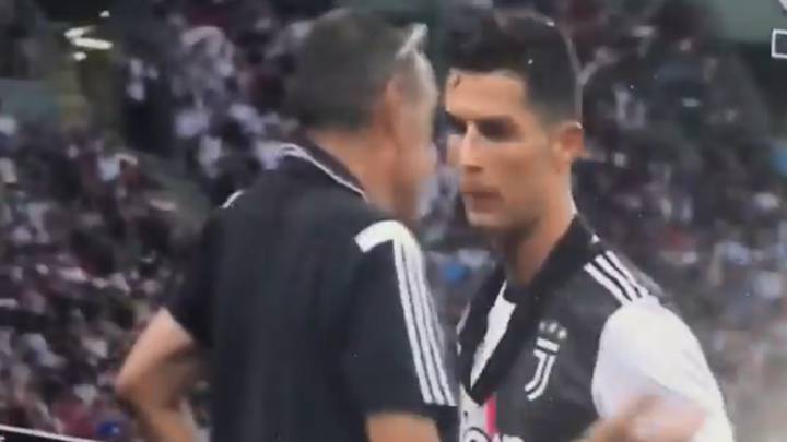 Furious Ronaldo Has Run In With Sarri After Being Substituted As Com