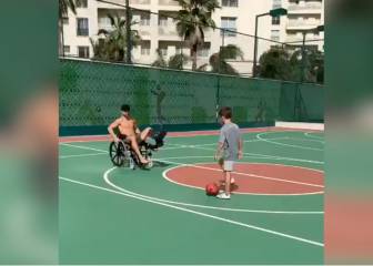 Cuando el fútbol lo es todo: la estrella mundial que juega en silla de ruedas con su hijo