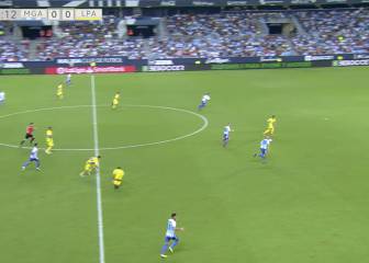 Lo de Rubén Castro es de estudio: 35 metros a portería y hace esto