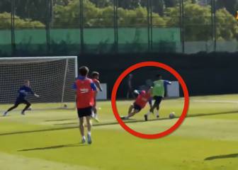 Pocas horas después de debutar Ansu Fati 'destroza' a Rakitic: acabó... ¡totalmente tumbado!