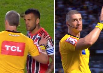 Referee takes action after homophobic chants from crowd